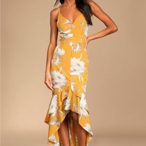 Lulus - Darling Daylily Mustard Yellow Floral Print High-Low Maxi Dress